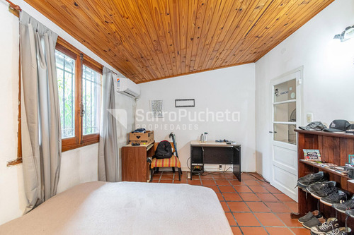 Venta Casa 3 Ambientes Con Jardín, Piscina Y Cochera En Palomar.
