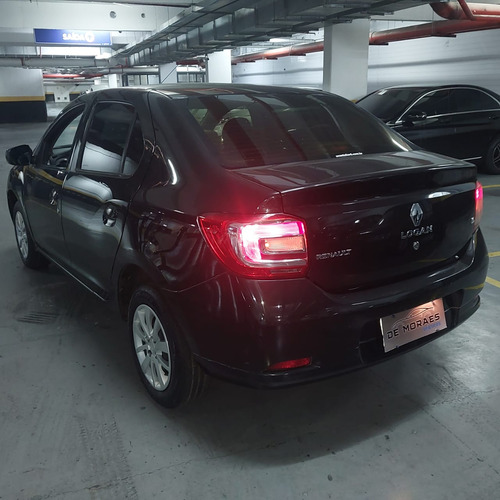 Renault Logan 1.6 Expression Hi-power 4p