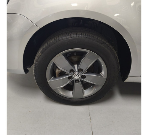 Volkswagen Fox 1.6 MSI TOTAL FLEX CONNECT 4P I-MOTION