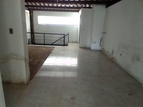 Imagen 12 de 14 de Se Alquila Local Comercial En Cagua 04145880139