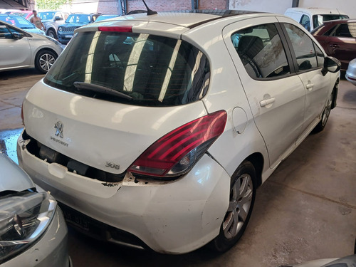 Peugeot 308 Allure 1.6 2015
