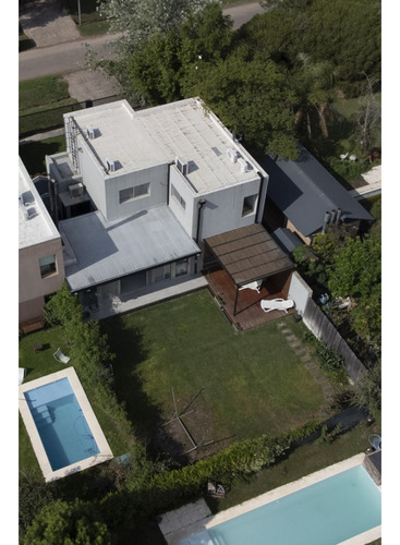 Imperdible Casa En Fisherton!