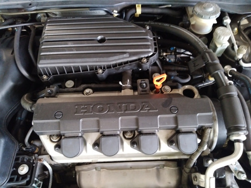 Imagem 3 de 10 de Honda Civic 2004 1.7 Lx 4p