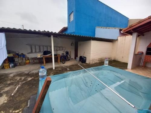 Imagem 3 de 14 de Casa Lote Inteiro Com 2 Quartos Em Itanhaém/sp