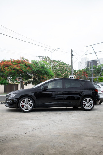 Imagen 3 de 11 de Seat Leon Cupra 5 Puertas 2019