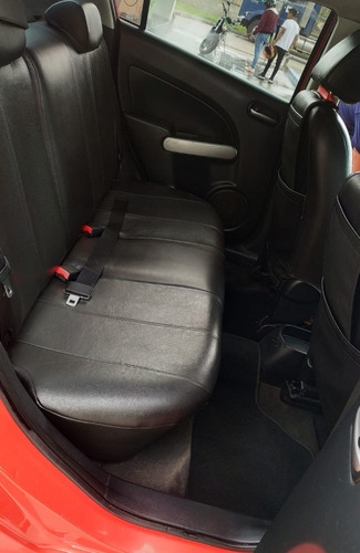 Mazda 2 Sedan