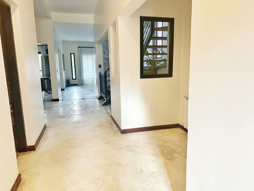 Casa En Venta En Barrancas De San José, General Pacheco, Tigre