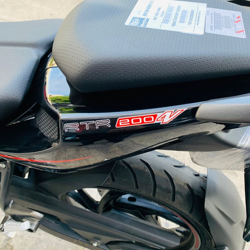 Imagen 18 de 22 de Tvs Rtr 200 New 2023 0km Financio Permuto Dbm Motos