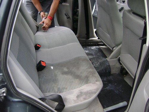 Limpieza De Tapizados De Autos 4x4 A Domicilio En El Dia***