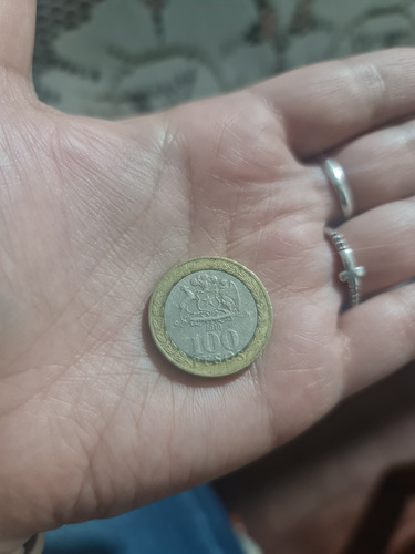 Antigua Moneda Chilena 100 Pesos 2010 Muy Cuidada (Usado)