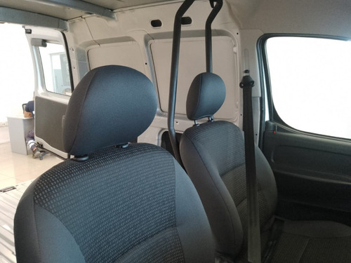 Imagen 10 de 15 de Peugeot Partner Confort 1.6 Hdi 92