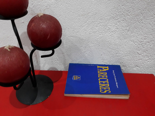 Livro: Pareceres - Professor José Frederico Marques - Edição 1993 (Usado)