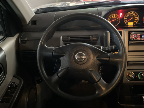 Imagen 12 de 21 de Nissan X Trail S Basica At