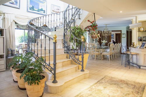 Magnifica Mansión, Cerca Del Mar- Ref: 2247