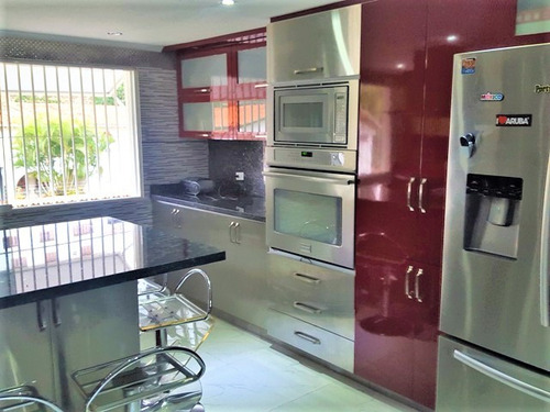 Casa En Venta En Cumbres De Curumo