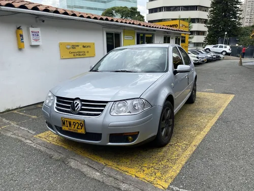 Volkswagen Jetta 2.0 Trendline At 2012