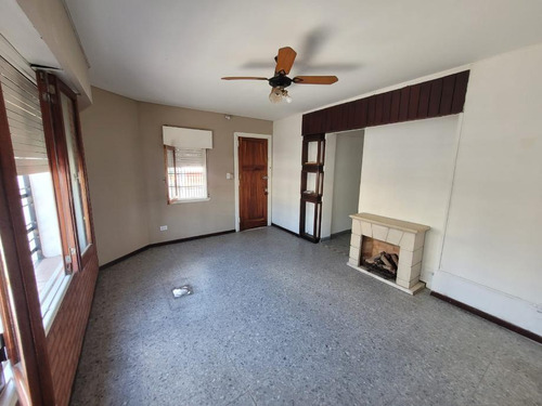 Casa En Venta En Lanus Este