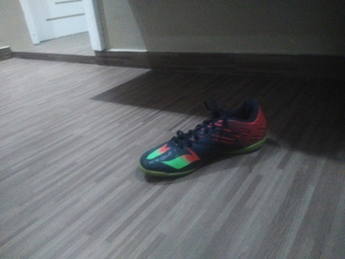 Chuteira adidas Infantil Usada