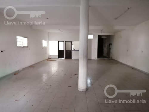 Imagen 8 de 12 de Local Comercial En Venta, Col. Las Flores, Las Choapas