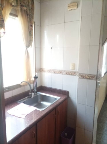 Imagen 4 de 14 de Se Vende Apartamento En El Cementerio Caracas