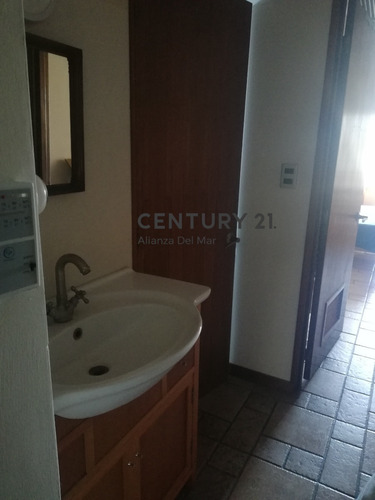 Imagen 9 de 11 de Amplio Y Espectacular Dúplex Con Vista Al Mar, Ubicación Privilegiada Y Atractivos Sectores Del Litoral Central. Mayte Hernández 04129934935