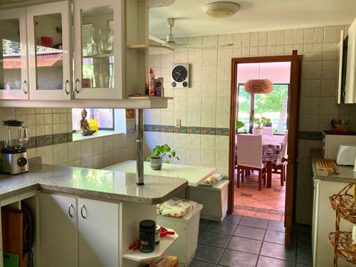 Dueño Vende Parcela Con 2 Casas Más Amplio Quincho