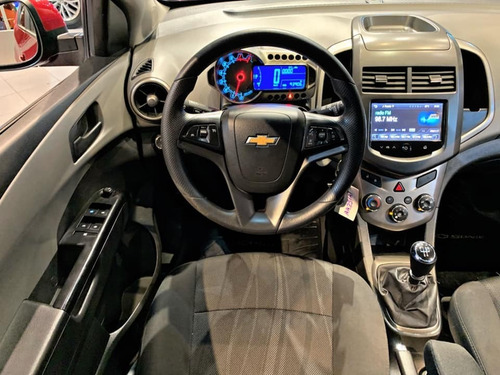Chevrolet Sonic Lt 1.6n 93.000km 2016 Rojo