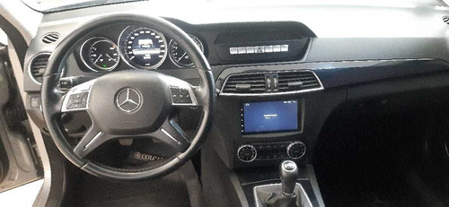 Imagen 3 de 9 de Mercedes-benz 200 C200 Blueeficiency