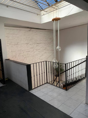 Imagen 5 de 12 de Alquiler Local Cordón 2 Plantas 200 M2