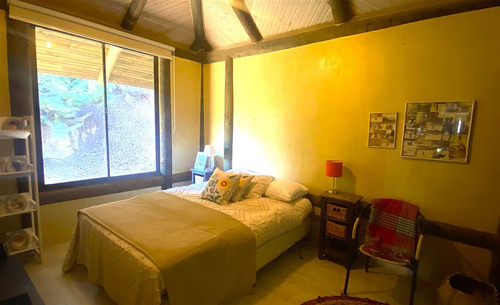 Casa En Venta De 5 Dorm. En Zapallar