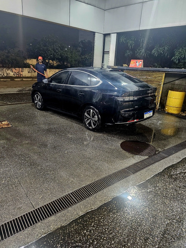 BYD King 1.5 Gs Dm-I Aut. (Phev) 5P Hibrido