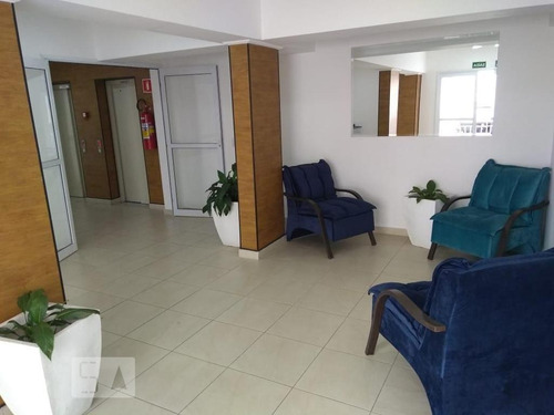 Apartamento À Venda - Jardim Cristal, 2 Quartos, 54 - S893109103