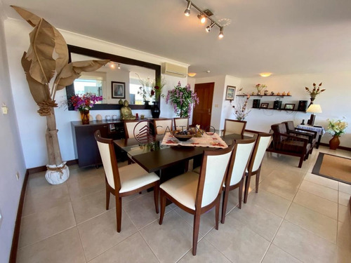 Imagen 5 de 30 de Apartamento 3 Dormitorios En Primera Línea, Playa Brava, Punta Del Este.