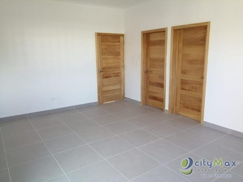 Imagen 7 de 10 de Casa En Venta En La Autopista San Isidro Con Jacuzzi Venta