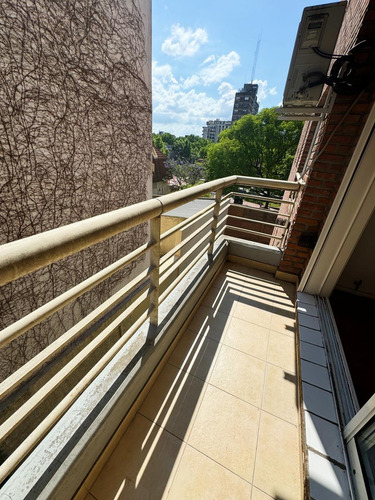 Departamento Con Cochera Propia A La Venta !