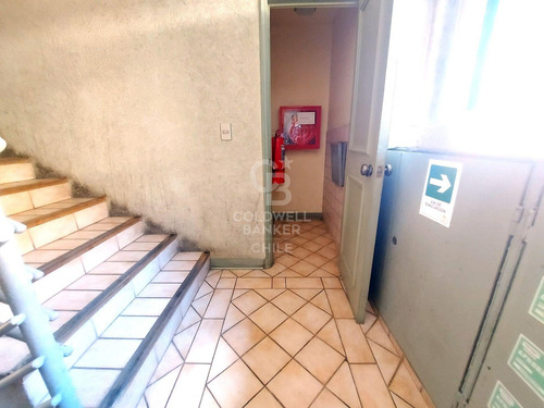 Un Dormitorio, Cocina Independiente Y Estacionamiento