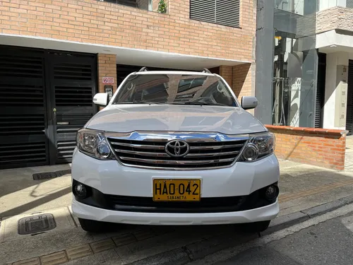 Toyota Fortuner 2.7l 4x2