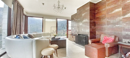 Casa En Venta De 6 Dorm. En Olmué