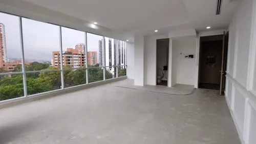 Oficinas En Arriendo Poblado 643-8292359