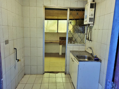 Casa En Primo De Rivera, Metro Santiago De Bueras