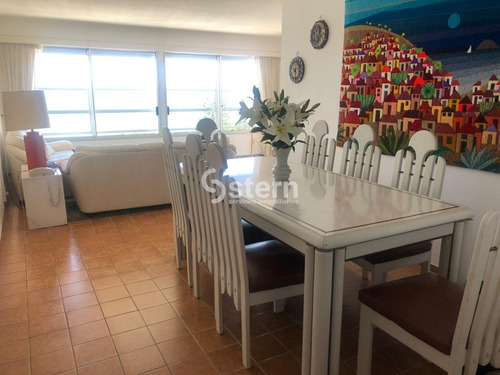 Imagen 12 de 30 de Venta Apartamento 3 Dormitorios Y Dependencia, Playa Mansa, Punta Del Este