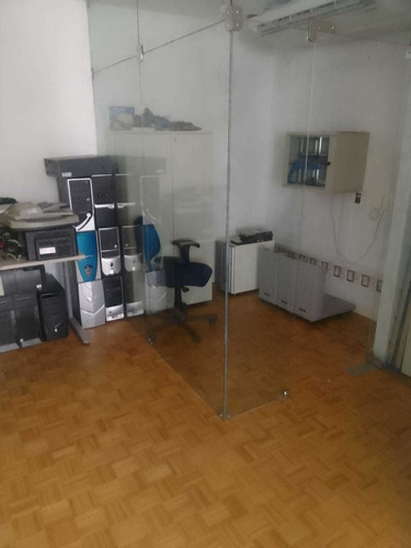 Imagen 2 de 12 de Venta Oficina O Vivienda Plaza Independencia Centro