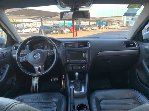 Volkswagen Vento 2.0 Sportline Tsi 200cv Dsg 2011