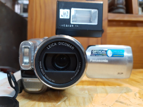 Imagem 1 de 12 de Câmera Filmadora E Fotográfica Panasonic 3ccd 3.1 Mega Pixel