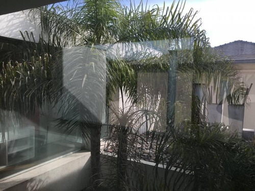 Imagen 15 de 22 de Calidad Premium Al Mejor Espejo De Agua