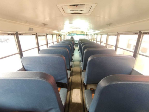 Imagen 4 de 10 de Autobus Escolar