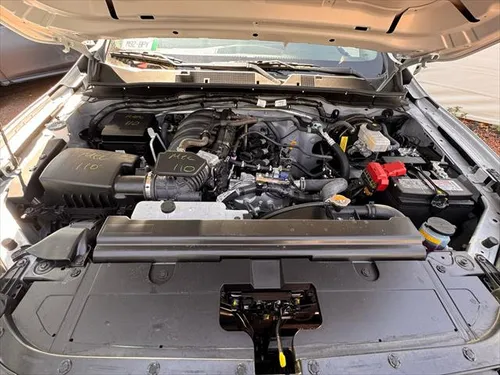 Nissan NP300 2.5 Chasis Mt