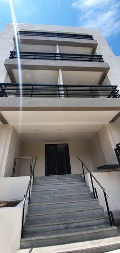 Dpto En Alquiler - 1 Dorm - Amoblado Full - Yerba Buena