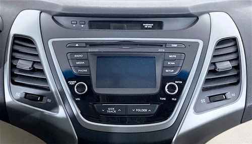 Imagen 14 de 15 de 113342 - Hyundai Elantra 2015 Con Garantía