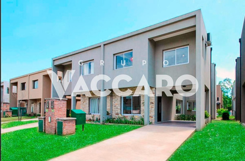 Imagen 1 de 29 de Duplex En Venta En Country Moreno